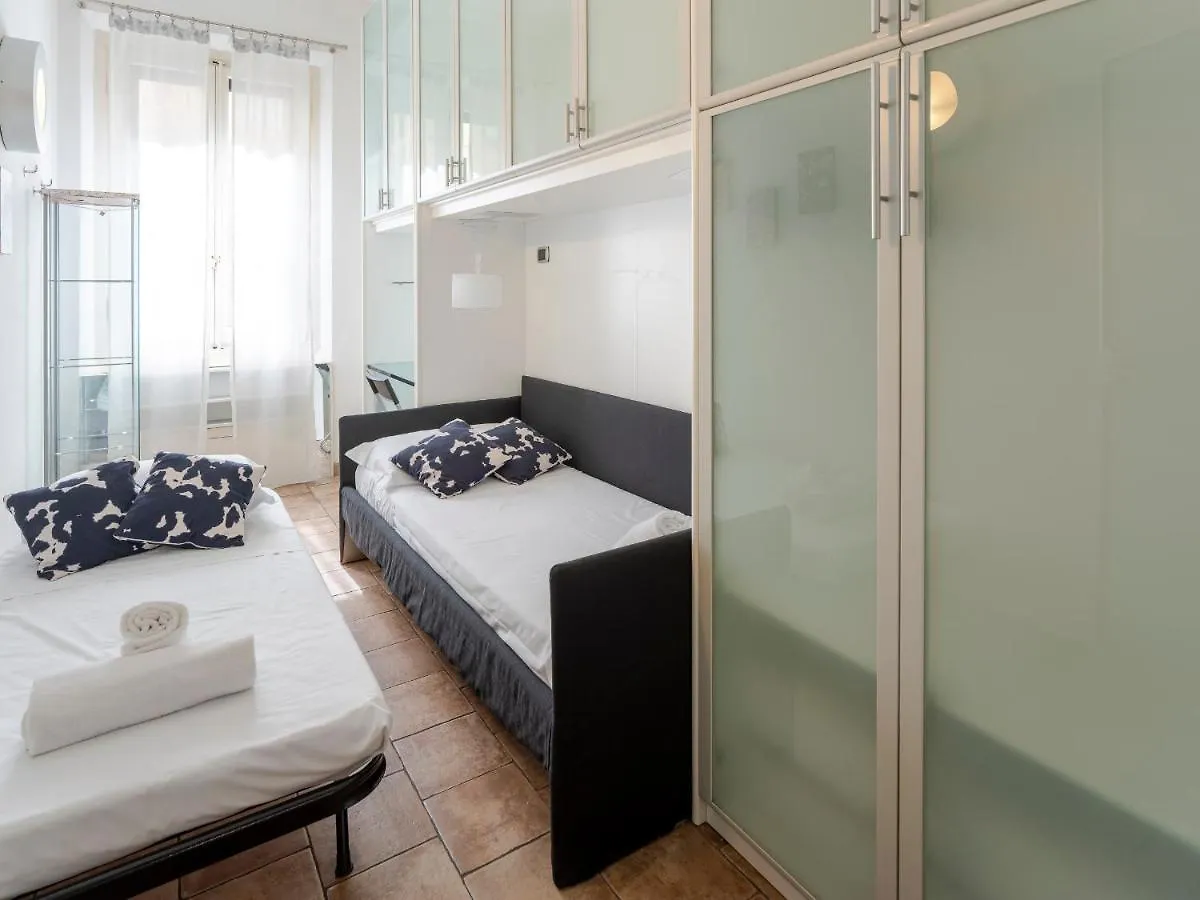 Stazione SmnArt House Florence Italy