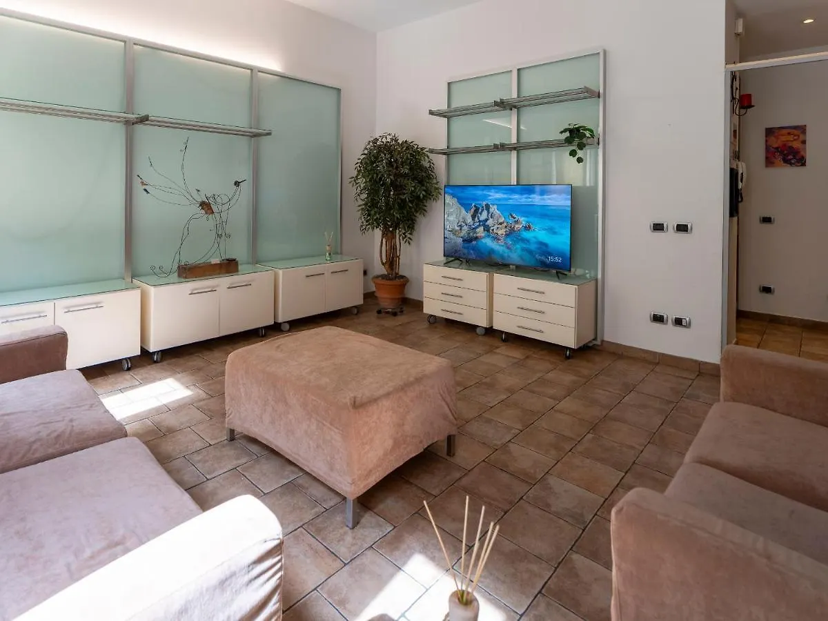 Apartment Stazione SmnArt House Florence Italy