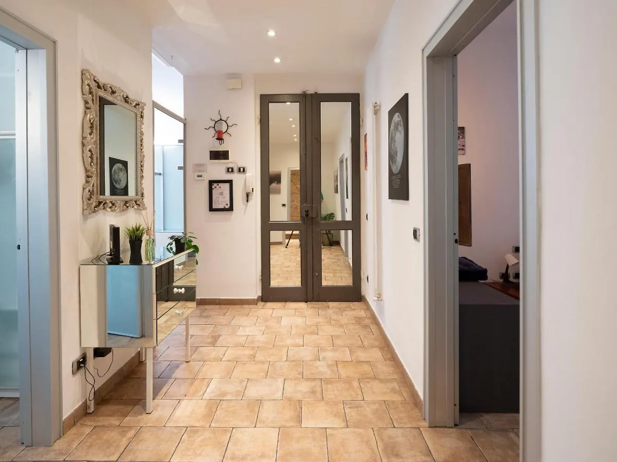Stazione SmnArt House Florence Italy